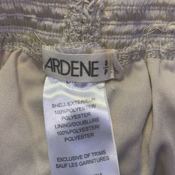 🪻3/$30 Crochet shorts!🪻 - Picture 4 of 4